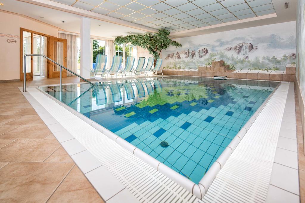 Residence Rossboden Mit Hallenbad Verano Exteriör bild